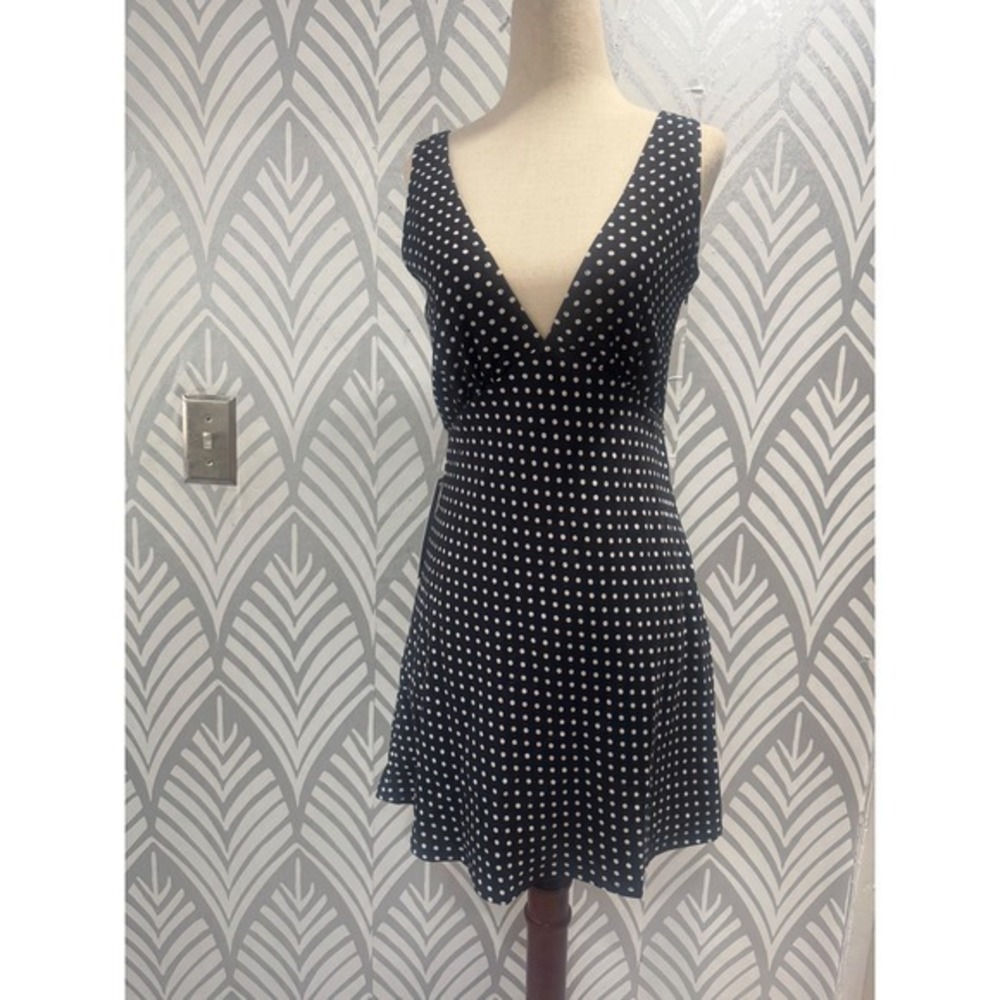 Princess Polly Black Nellie White Polka Dot V Neck Sleeveless Mini Dress Size 6 - Picture 5 of 8